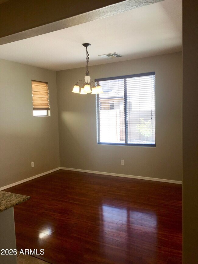 Building Photo - 3271 E Carla Vista Dr
