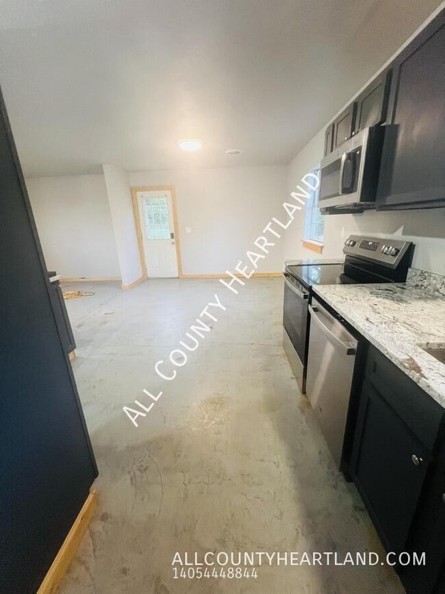 Building Photo - 12712 W Hwy-51