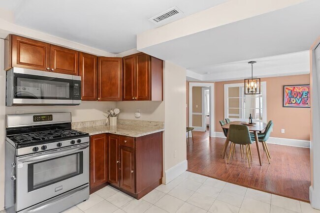 Building Photo - 59 Coral Ave