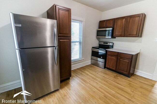 Building Photo - 1000 Leavenworth St