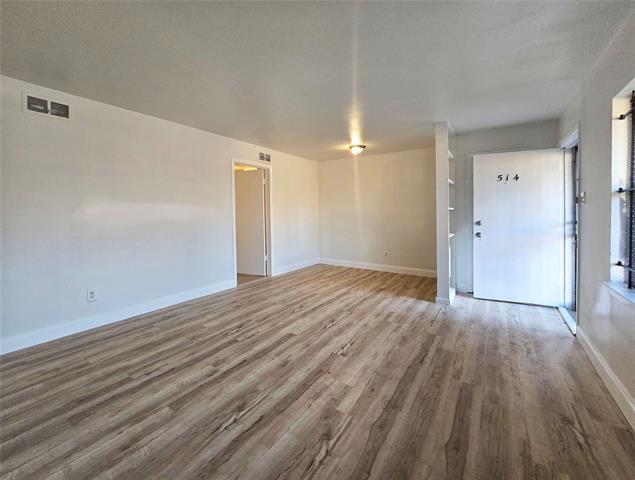 Building Photo - 514 Highfall Dr