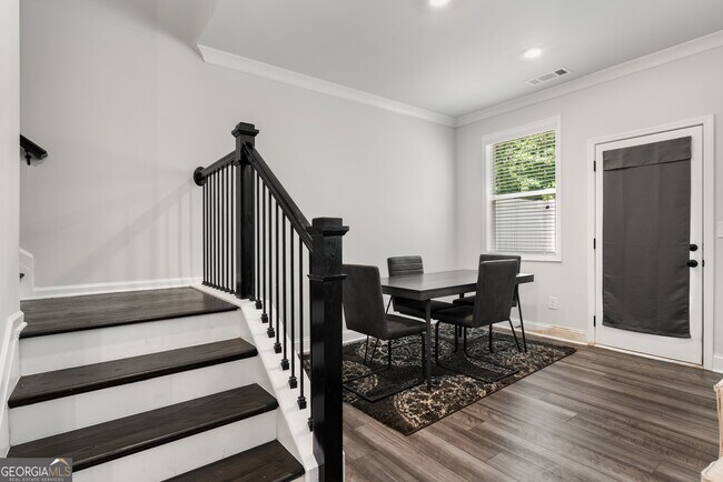 Building Photo - 4635 Cypress Pk Dr