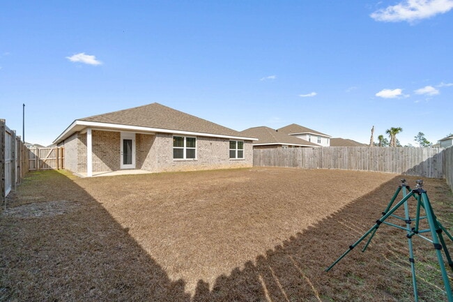 Building Photo - 1047 Limpkin St