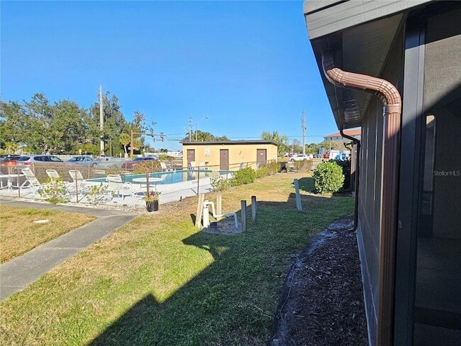 Building Photo - 499 Albee Farm Rd