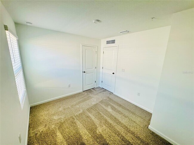 Building Photo - 3156 Gardenia Reserve St