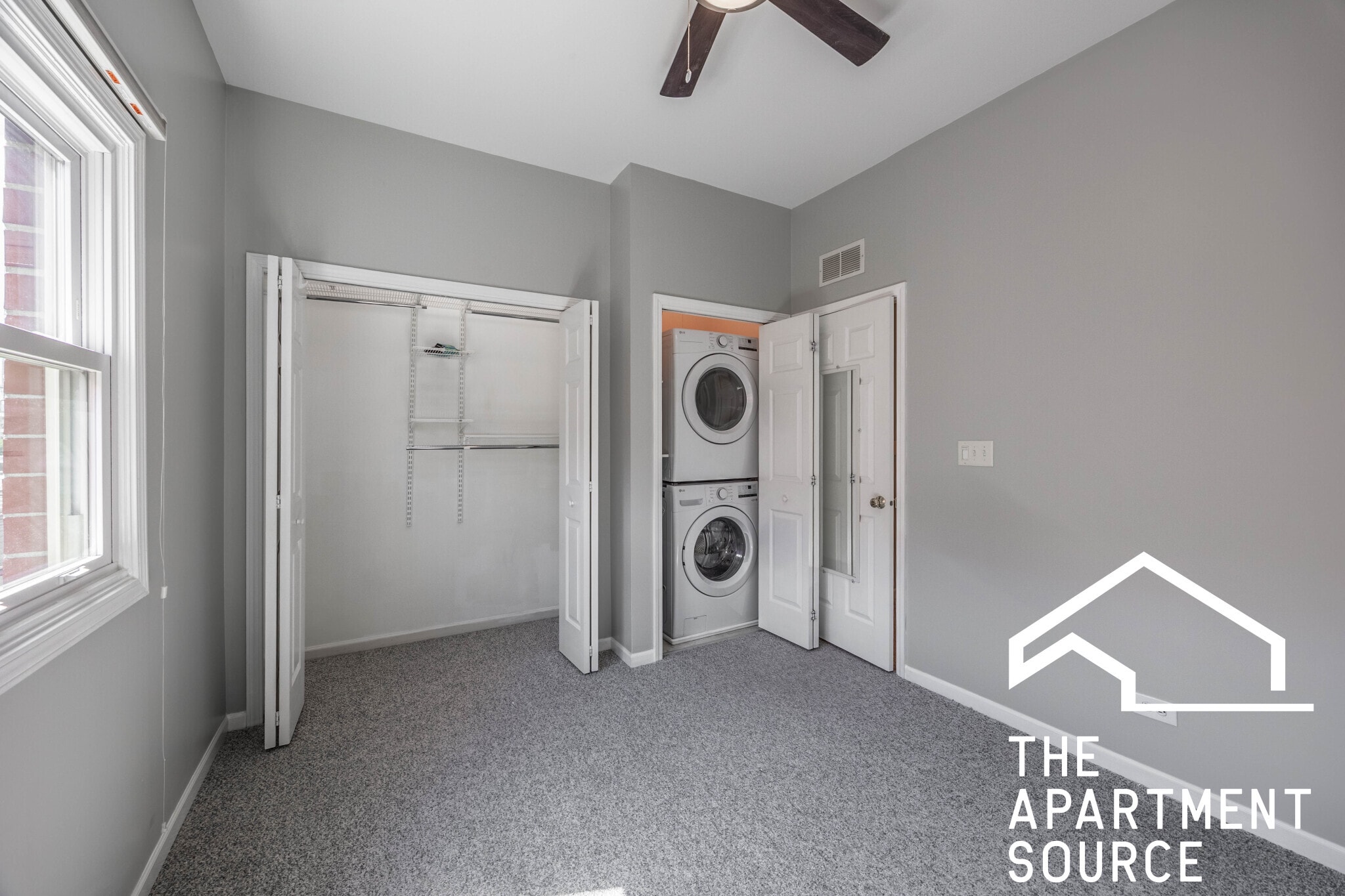 Building Photo - 855 W Erie St