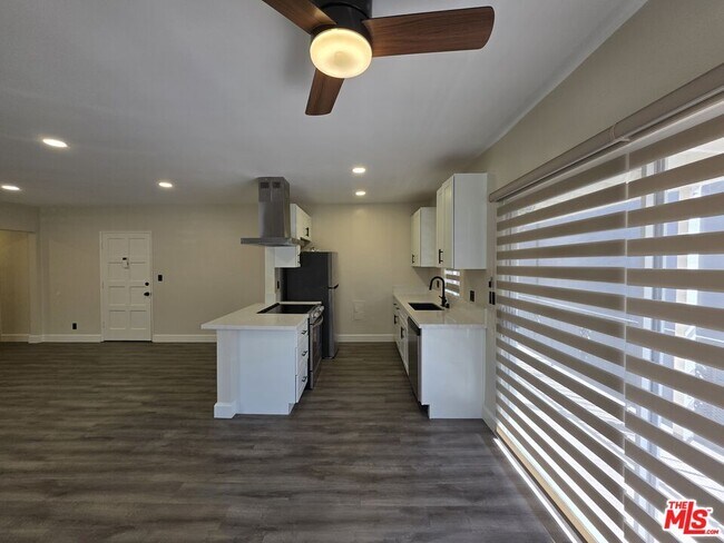 Building Photo - 2228 20th St