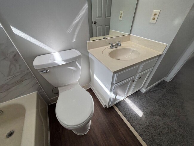 Building Photo - 1231 Beaver Trail Dr