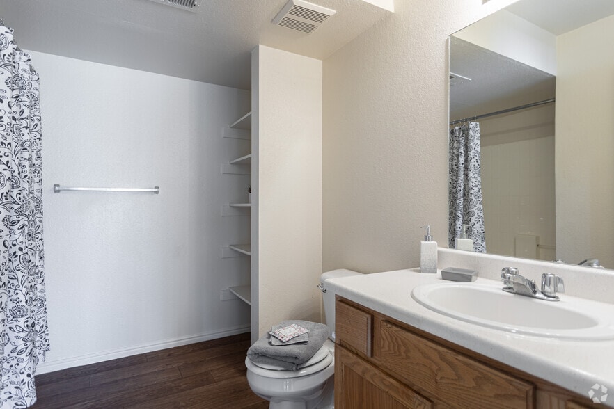 3BR, 2BA - 1,100SF - Diamond Fork