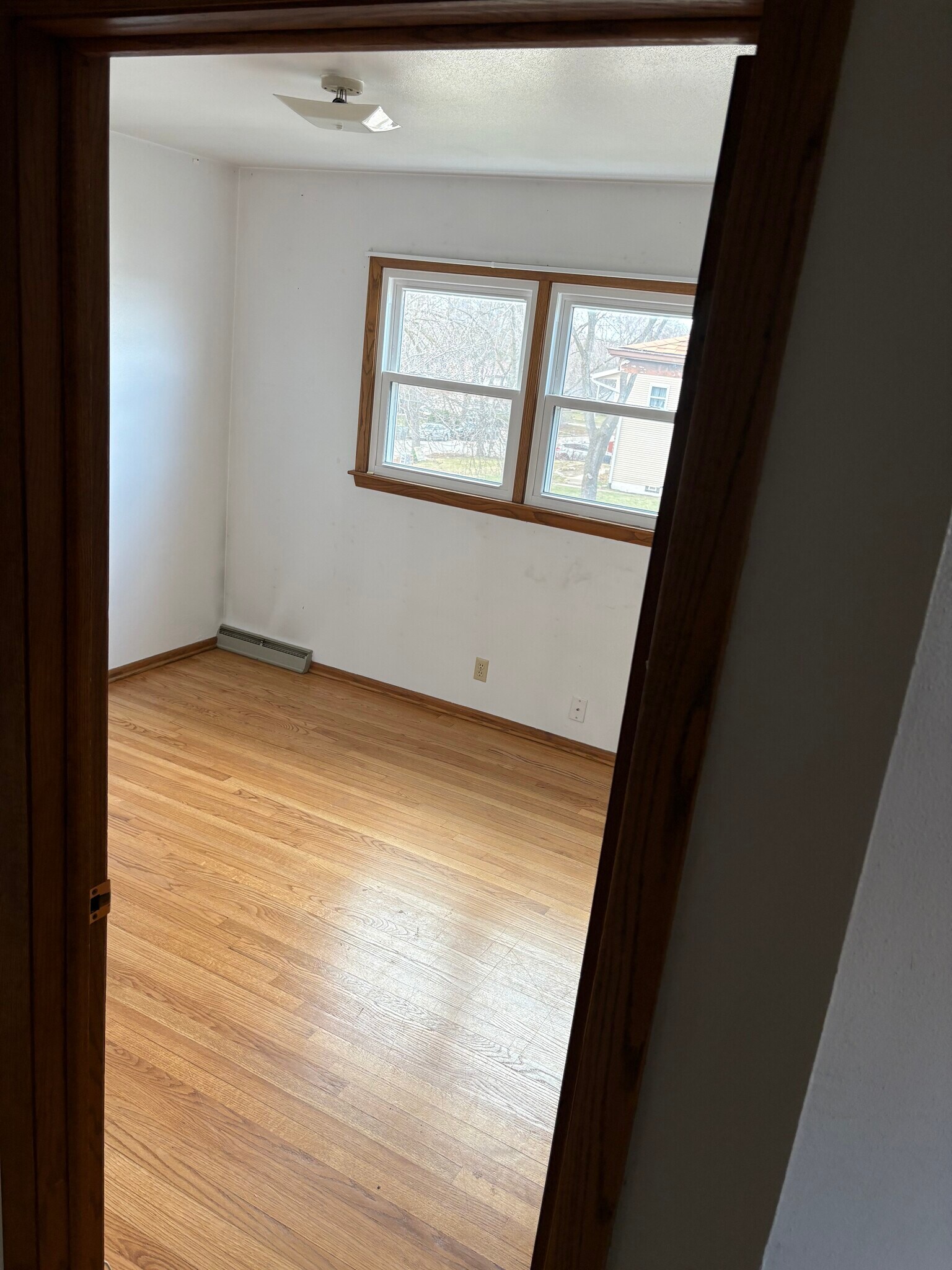 2nd bedroom - 5124 N 106th St