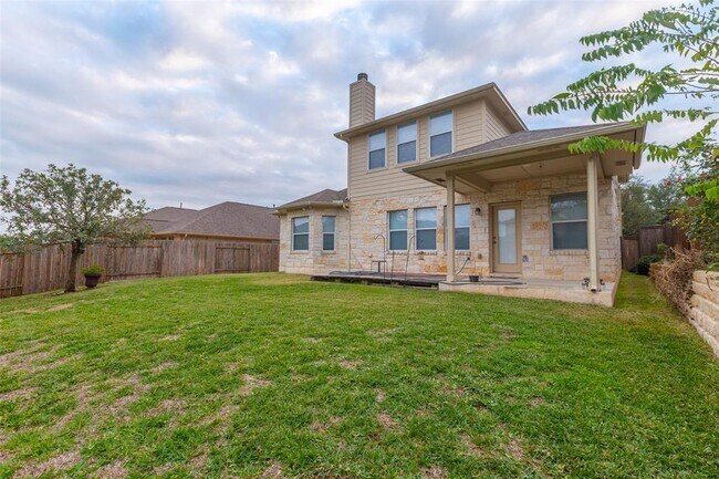 Building Photo - 4202 Fairmeadow Dr