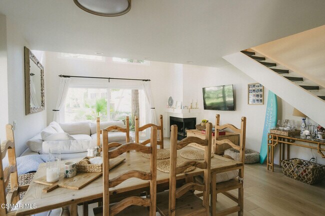 Building Photo - 5716 Skyview Way