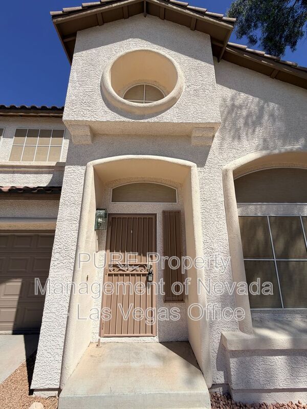 Building Photo - 266 Bluefield Ln