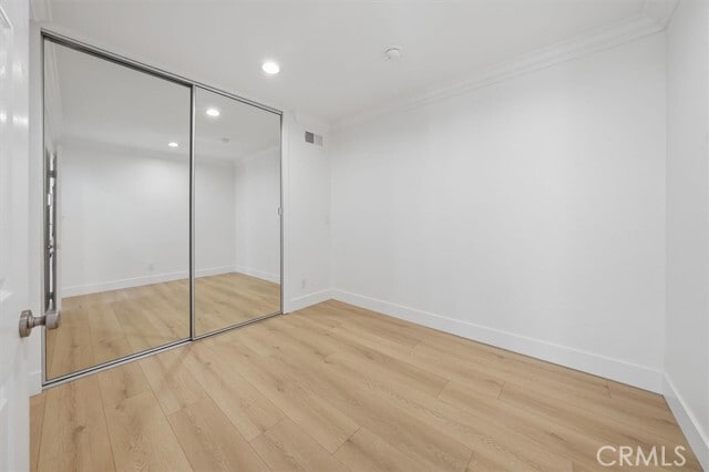 Building Photo - 24324 Victory Blvd