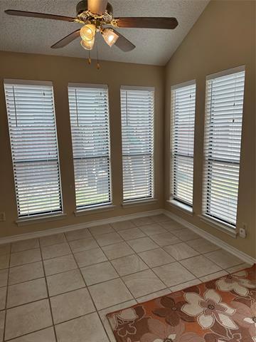 Building Photo - 412 Dillard Ln