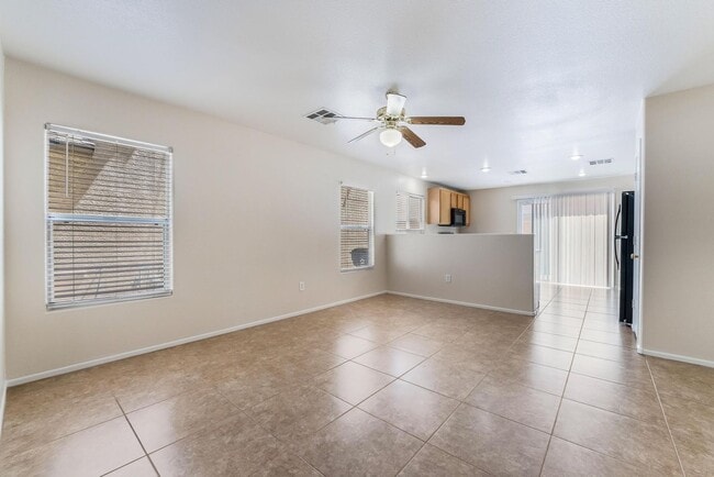 Building Photo - Cute Two-Story Home