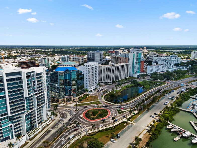 Downtown Sarasota - 1111 N Gulfstream Ave