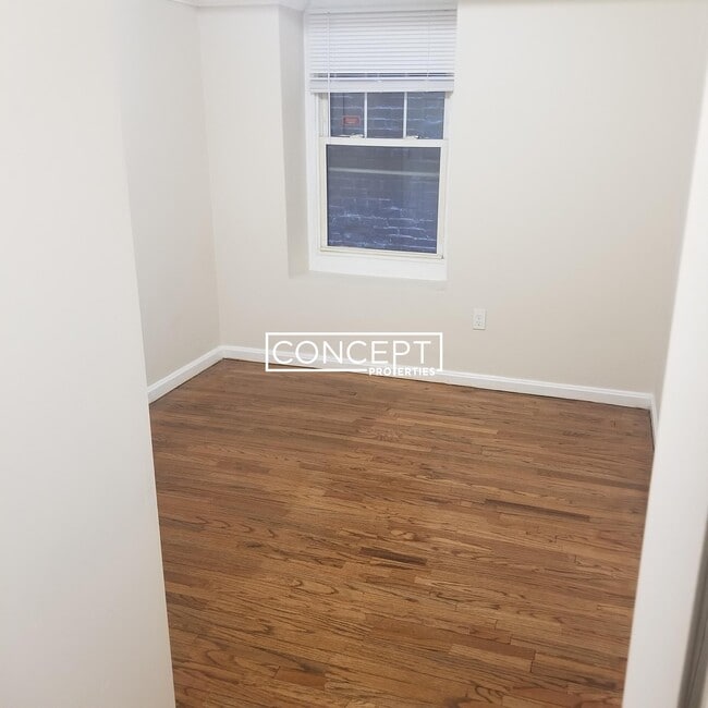 Building Photo - 712 Shawmut Ave