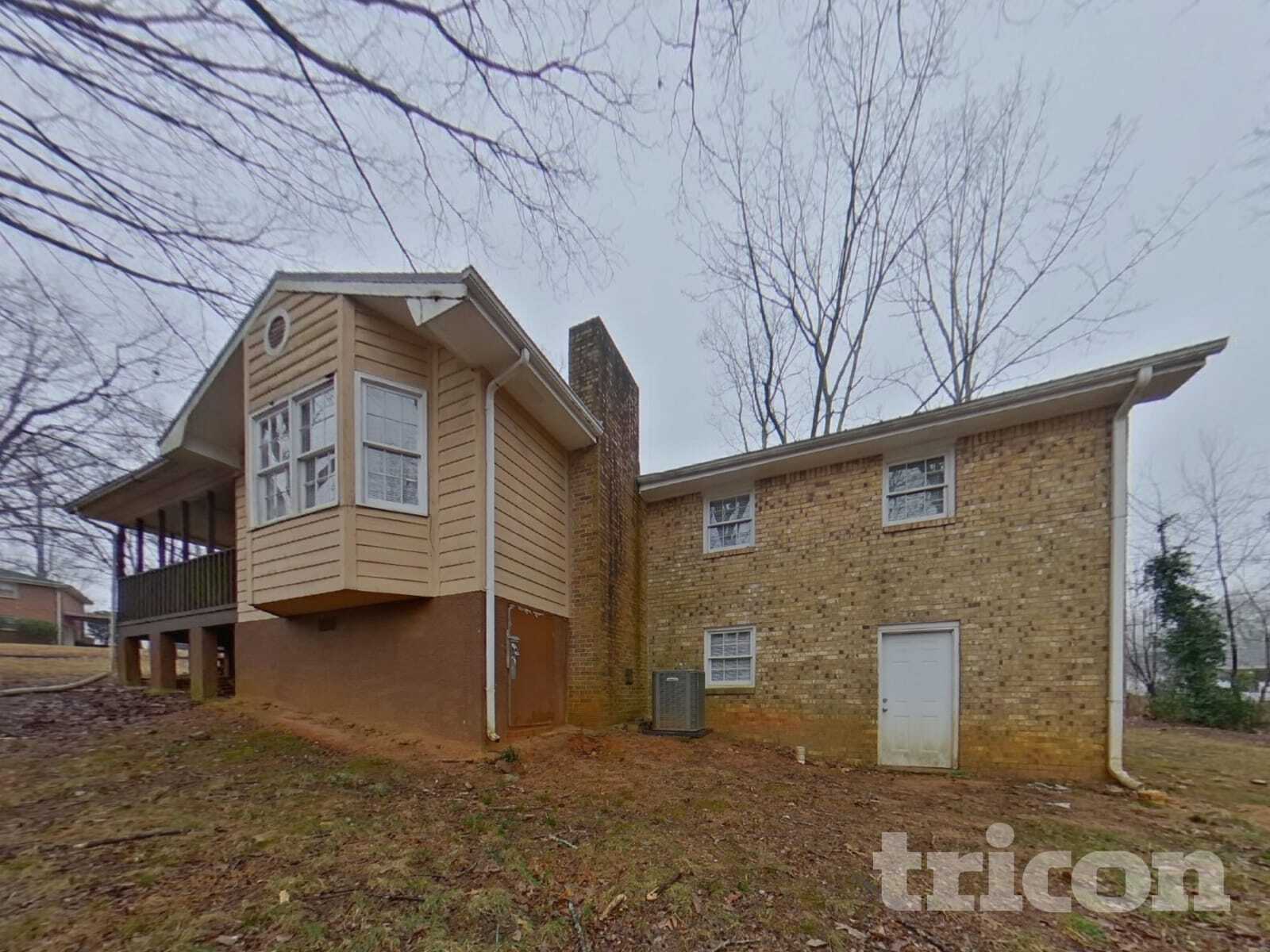 Building Photo - 5020 Horton Pl