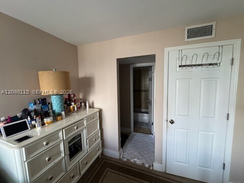 Building Photo - 250 180th Dr
