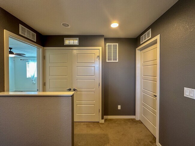 Building Photo - Upgraded 3-Bedroom home in Stepping Stone