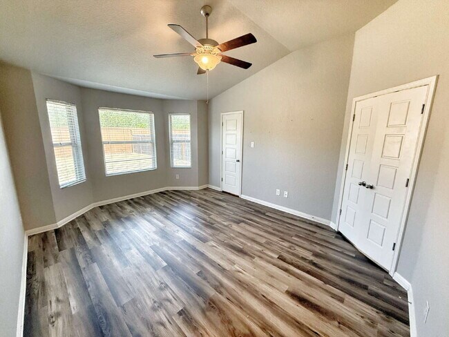 Building Photo - 3-Bed, 2-Bath Tribute Ranch Home w/ Office...