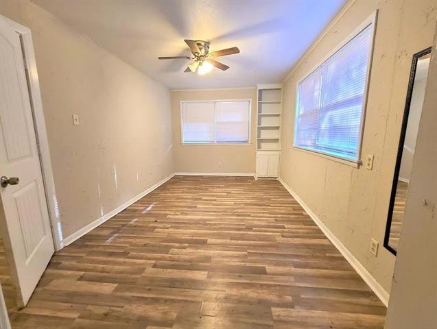 Building Photo - 4504 Stonewall St