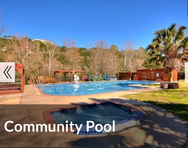 Building Photo - 1301 Lipan Trail