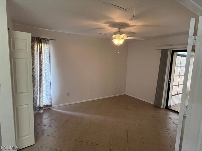 Building Photo - 1041 River Run Rd