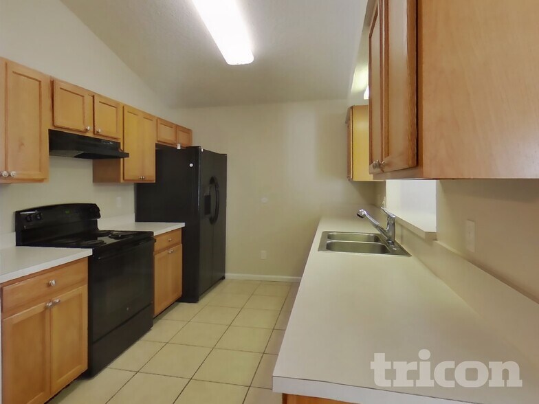 Building Photo - 4196 Jillian Dr