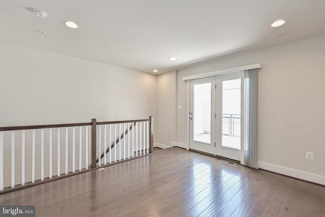 Building Photo - 4808 Garden View Ln