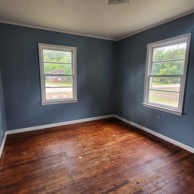 Building Photo - 108 Celia Dr
