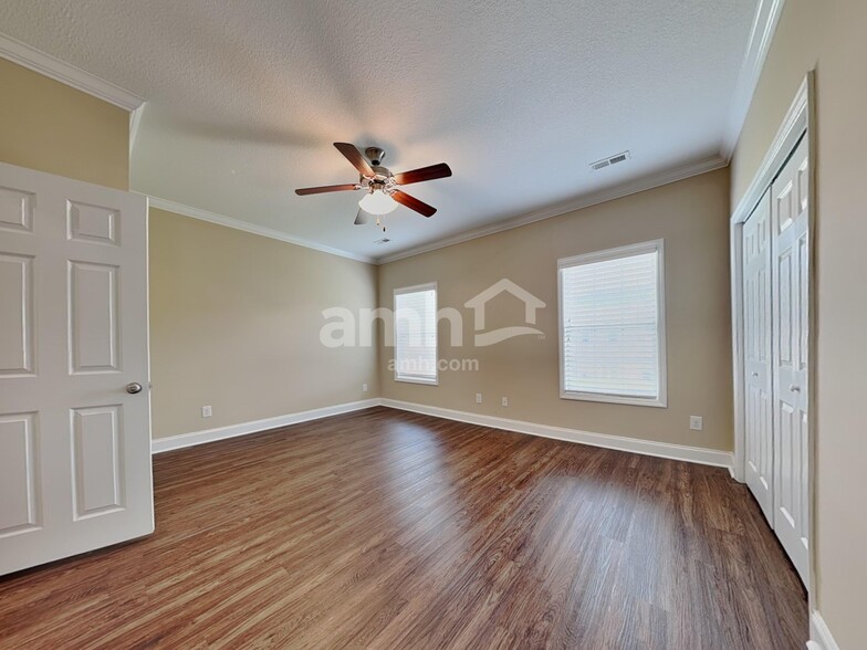 Building Photo - 1522 Dempsey Rd