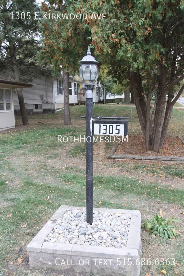 Building Photo - 1305 E Kirkwood Ave