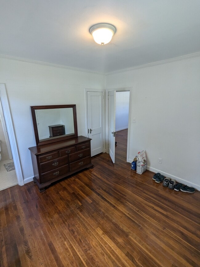 Building Photo - 14 Fontaine Rd