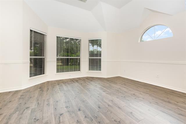 Building Photo - 9702 Kings Link Cir