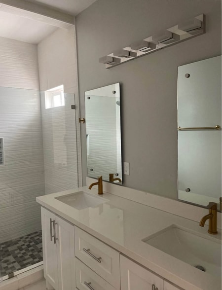 Building Photo - 201 W Rutherford Ave