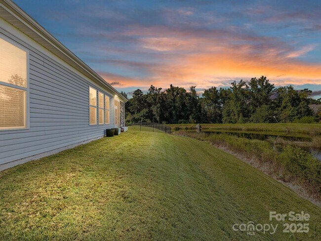 Building Photo - 9528 Horsebit Ln