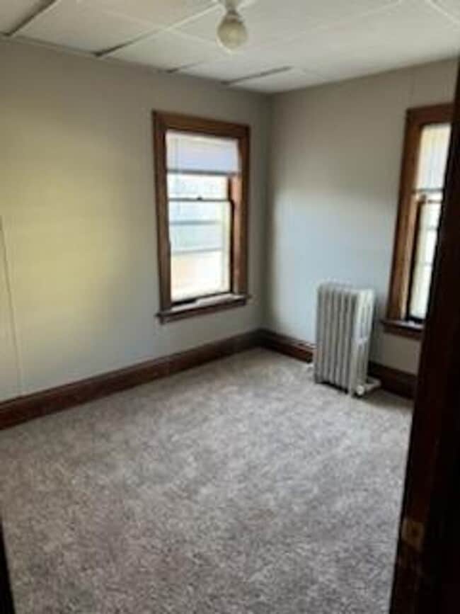 Building Photo - tf816