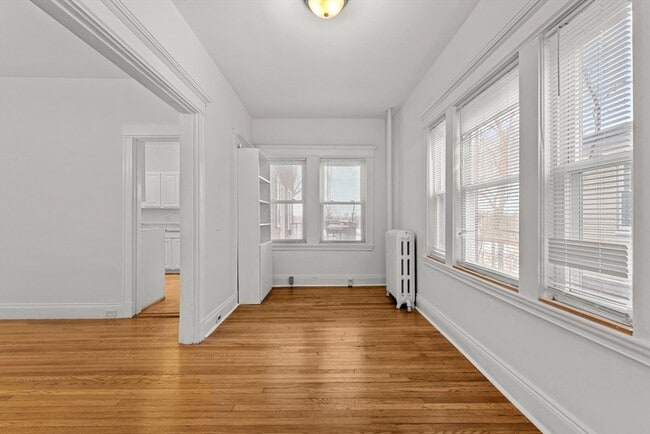 Building Photo - 227 Winchester St