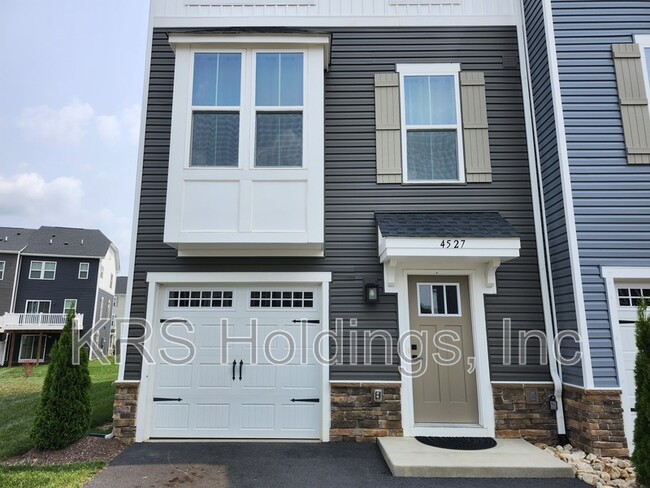 Building Photo - 4527 Fountainbridge Ct