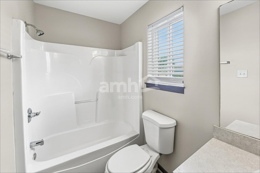 Building Photo - 26333 Wild Rose Dr