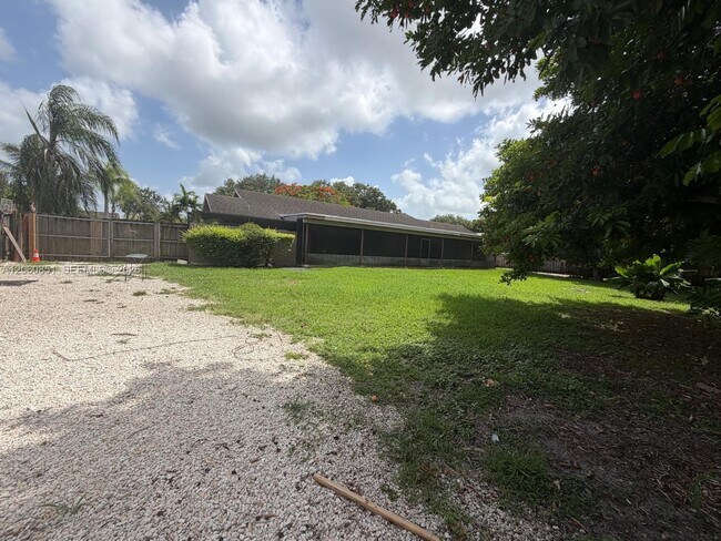Building Photo - 14865 SW 166th St