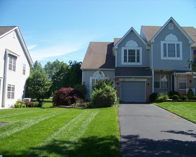 Primary Photo - 4011 Greenes Way Cir