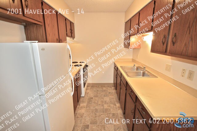 Building Photo - 7001 Havelock Ave