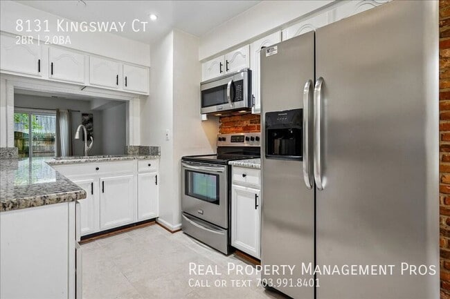 Building Photo - 8131 Kingsway Ct