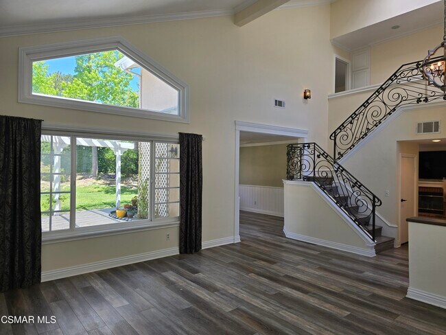 Building Photo - 3017 Klamath Ave