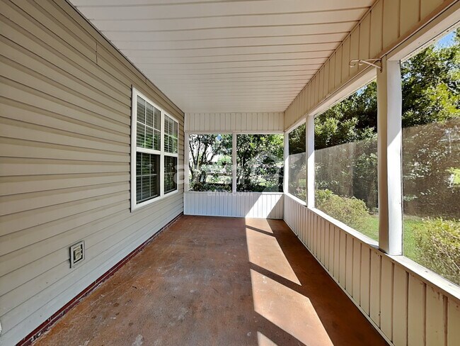 Building Photo - 1621 Harper Spring Drive