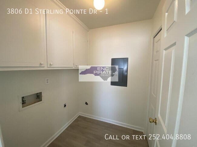 Building Photo - 3806-38D1 Sterling Pointe Dr