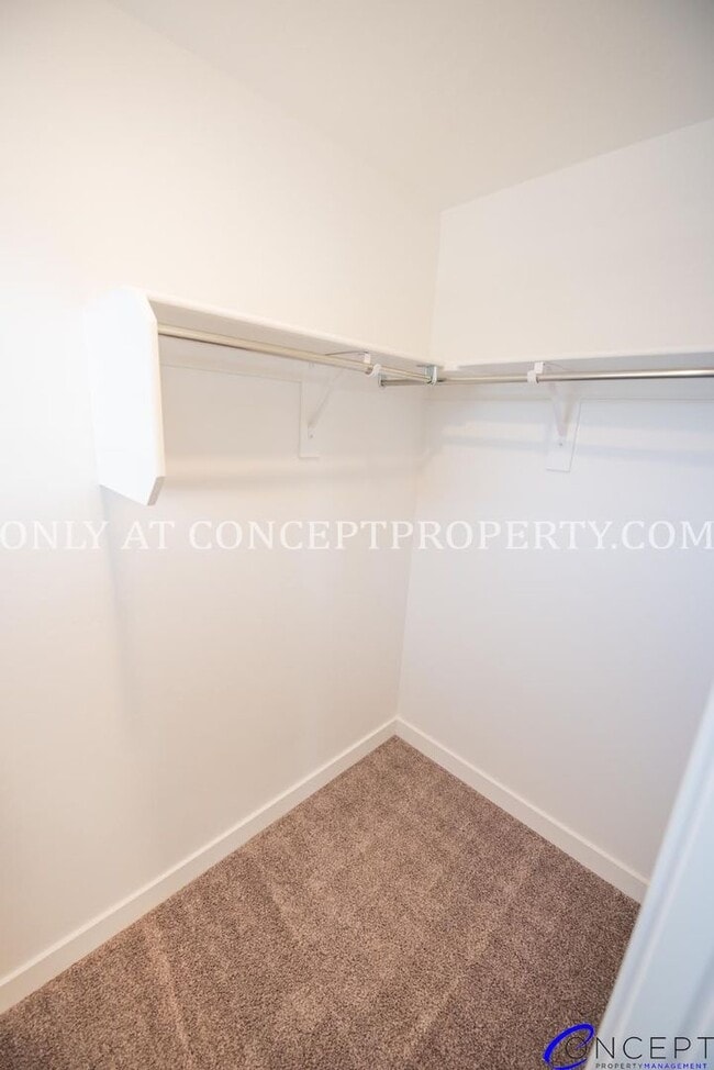 Building Photo - Brand-New Beautiful Spacious Modern Townhome in Lehi with Luxury Finishes & Prime Amenities